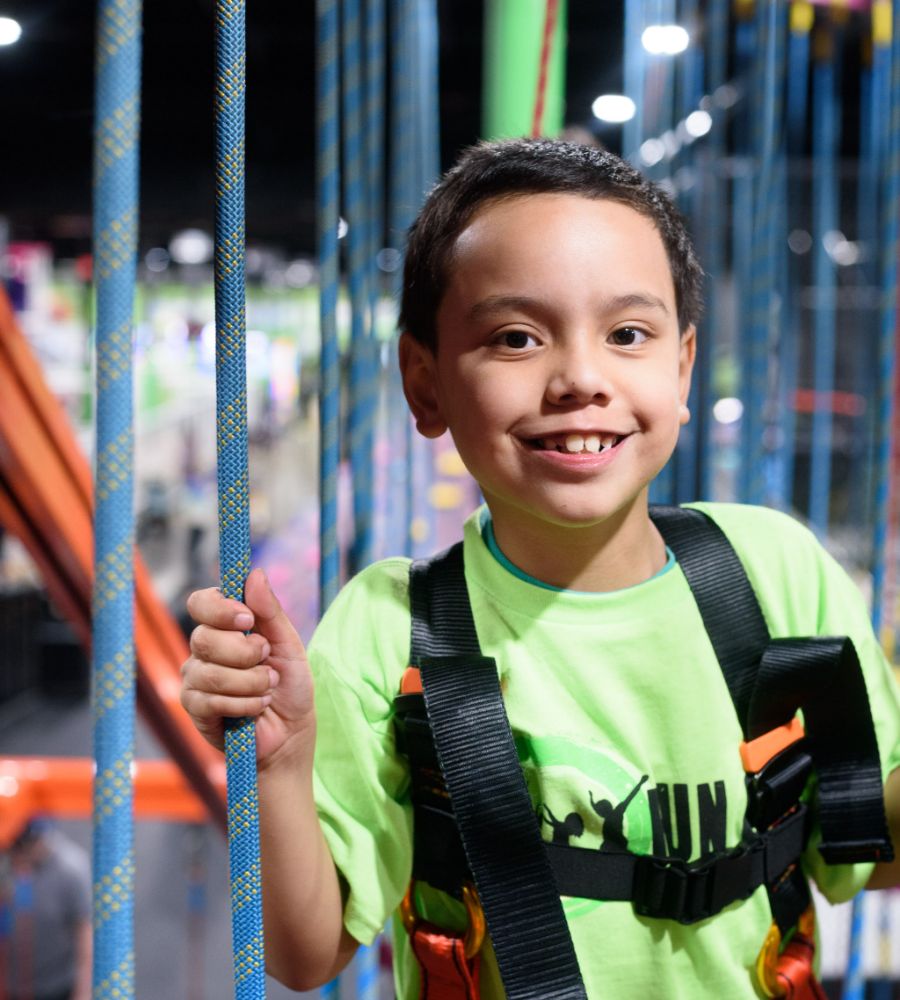 Ropes Course 3 trampoline park near me 425